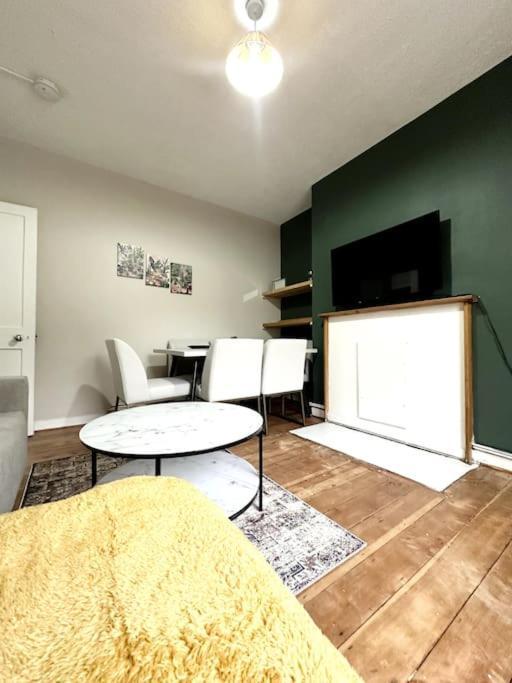 Quirky 3 Bedroom Flat In Shoreditch Londres Extérieur photo