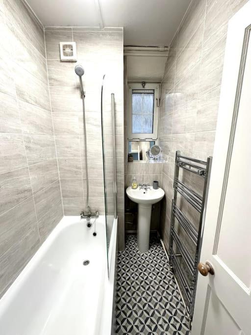 Quirky 3 Bedroom Flat In Shoreditch Londres Extérieur photo